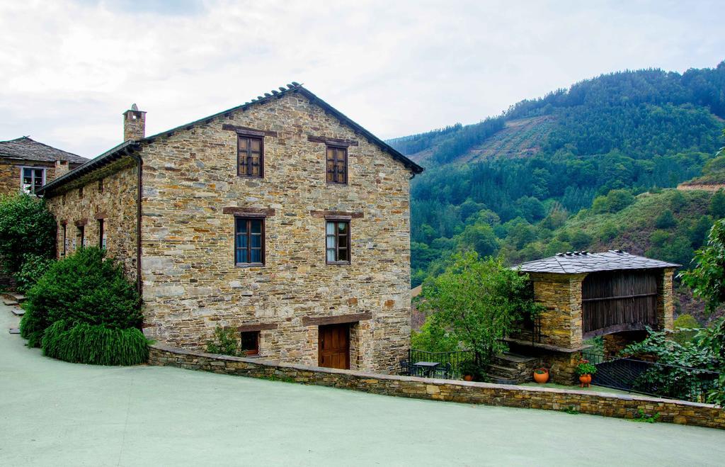 Casas Rurales Taramundi Verde Exteriér fotografie