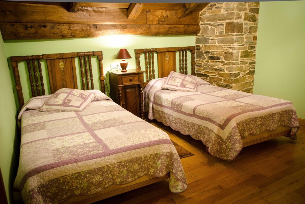 Casas Rurales Taramundi Verde Pokoj fotografie