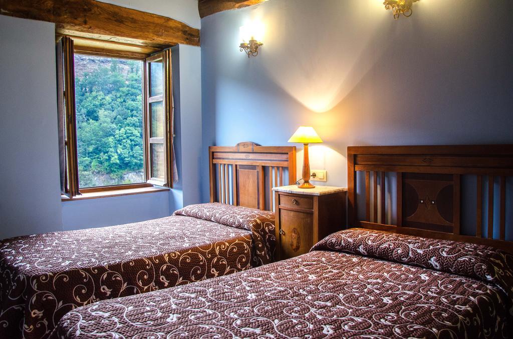 Casas Rurales Taramundi Verde Pokoj fotografie